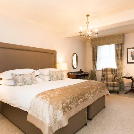 호텔 맥도날드 올드 잉글랜드 호텔&스파 4*