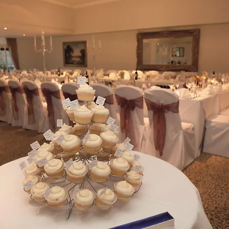 맥도날드 올드 잉글랜드 호텔&스파 4*