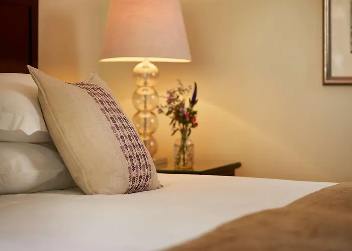 وسبا ماكدونالد أولد إنغلاند