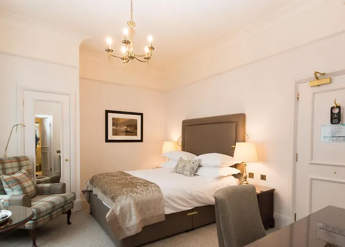 وسبا ماكدونالد أولد إنغلاند 4*