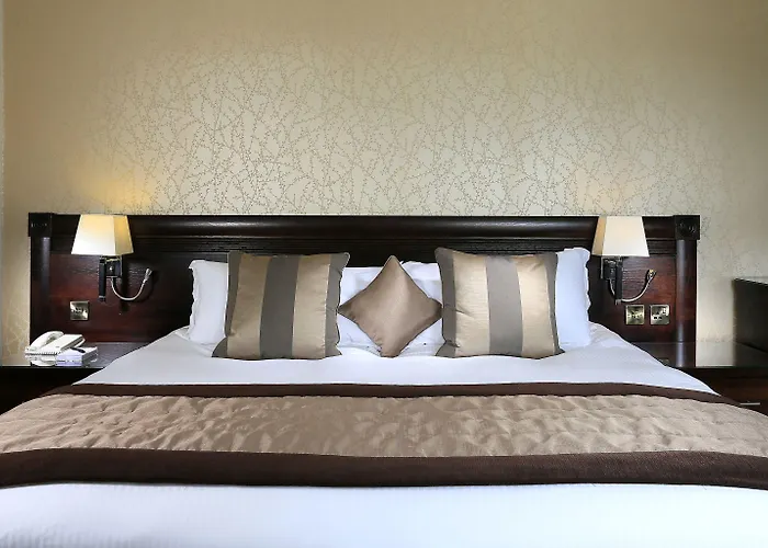 وسبا ماكدونالد أولد إنغلاند باونيس أون وينديرمير