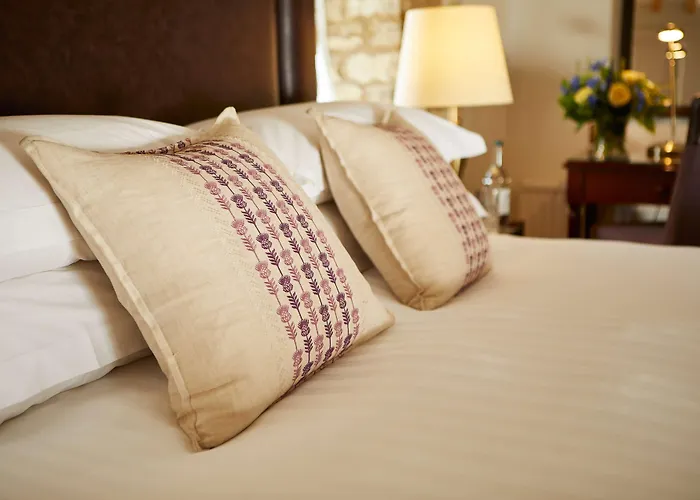 وسبا ماكدونالد أولد إنغلاند 4*