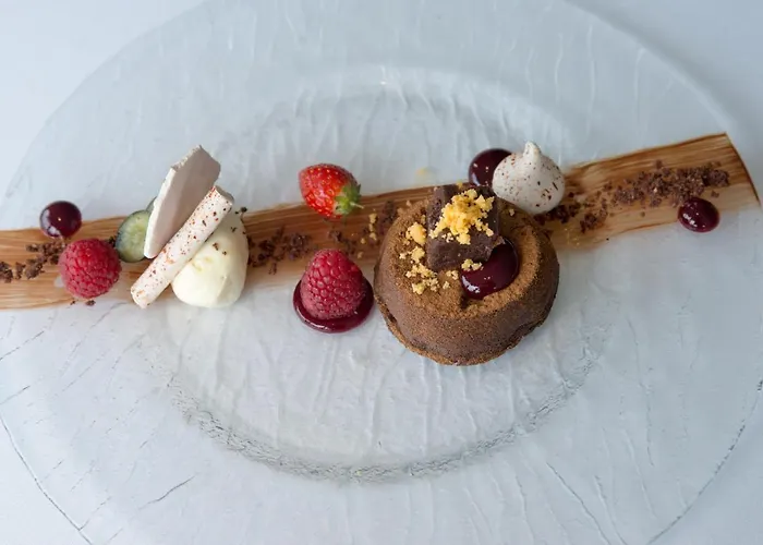 فندق وسبا ماكدونالد أولد إنغلاند باونيس أون وينديرمير