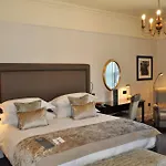 Macdonald Old England & 4*