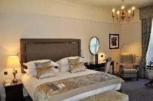 Macdonald Old England & 4*