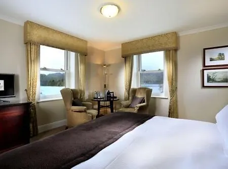 Hotel Macdonald Old England &