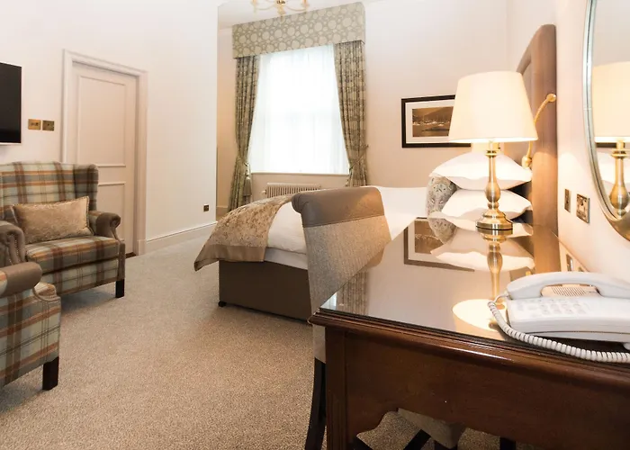 Macdonald Old England & 4* Bowness-on-Windermere