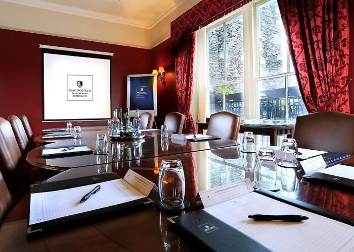 Macdonald Old England &