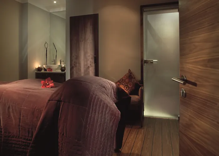 Hotel Macdonald Old England & Bowness-on-Windermere