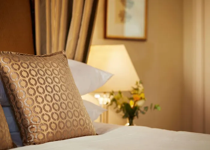 Macdonald Old England & Hotel Bowness-on-Windermere